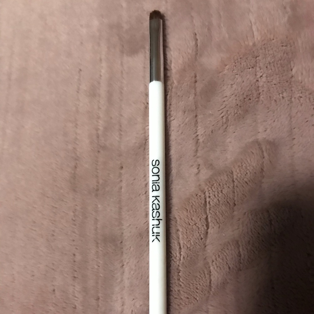 Sonia Kashuk no. 105 Brush